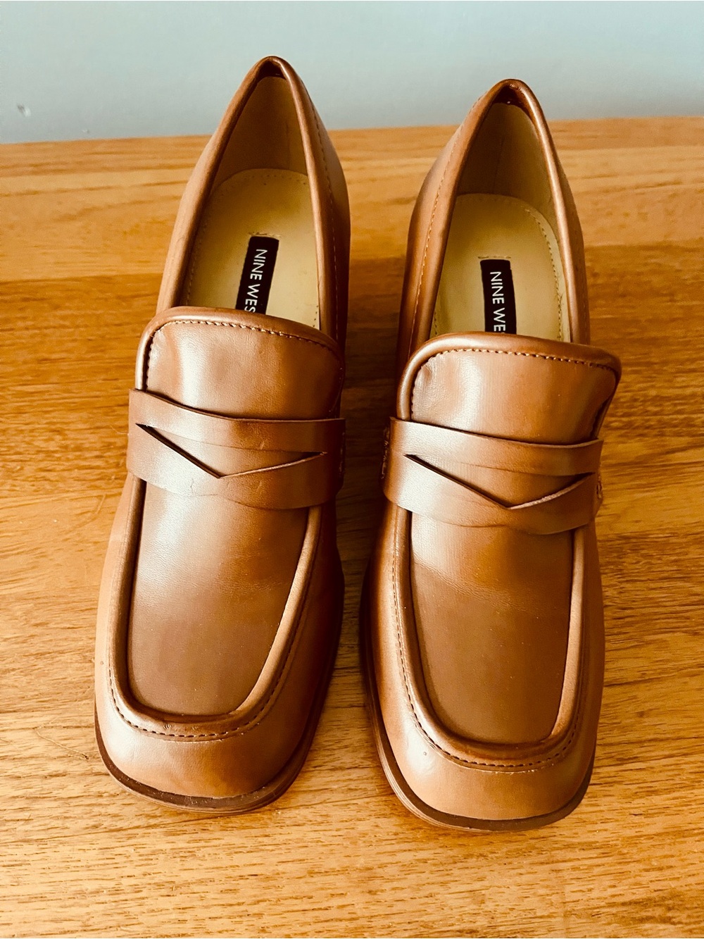Nine West Women’s Tan/Cognac Leather Heeled Penny Loafers - NEW - Sz 7!!